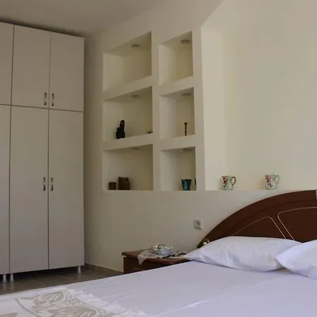 Tropical Paradise Semesterbostad PalaiónTsiflíkion