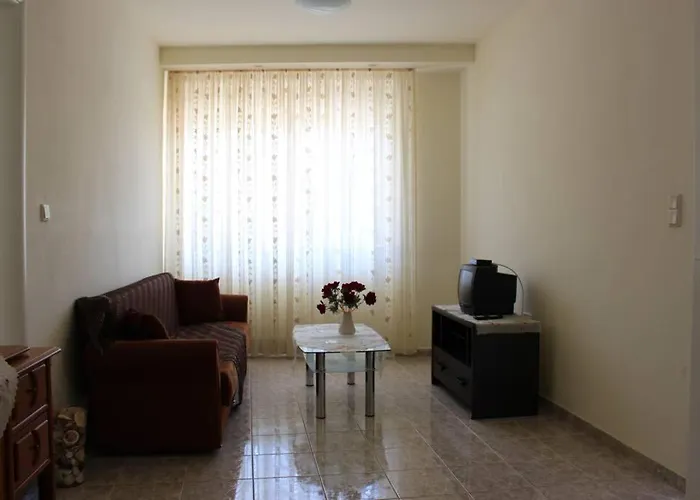 Сasa de vacaciones Tropical PalaiónTsiflíkion